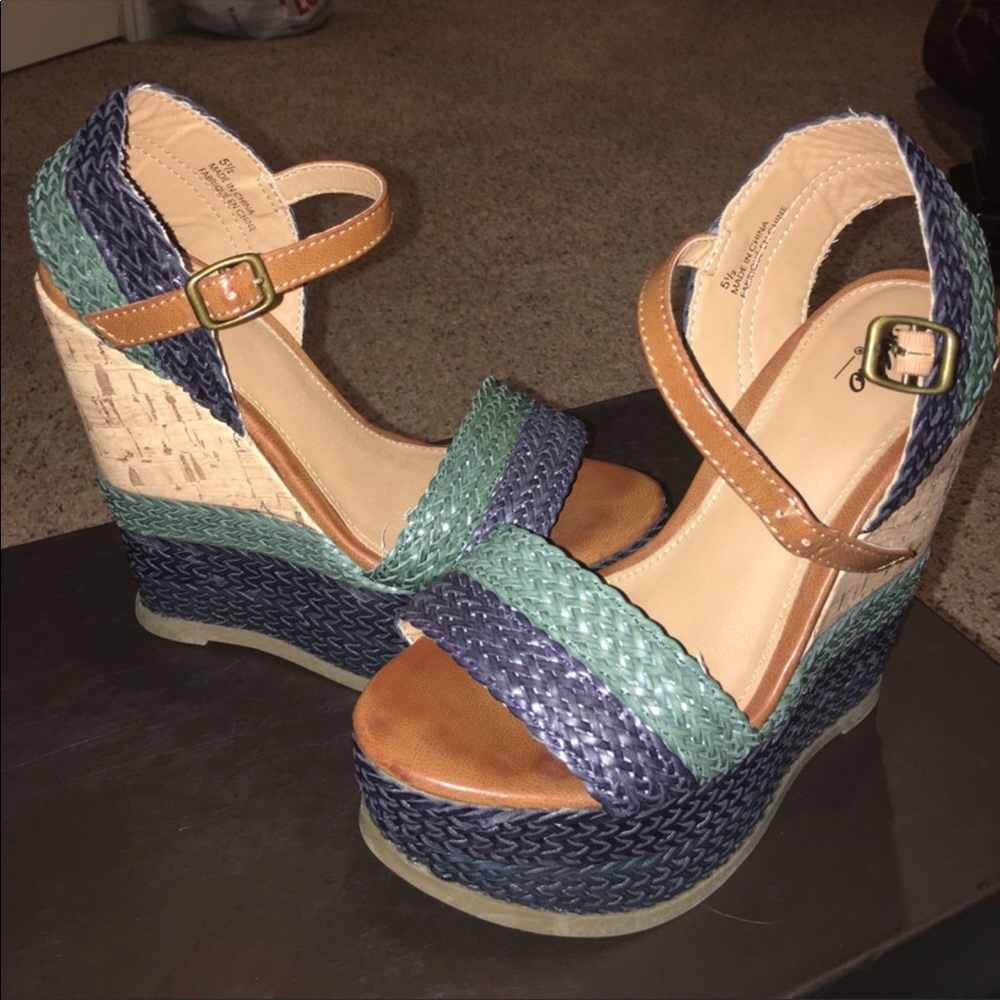 Platform wedges